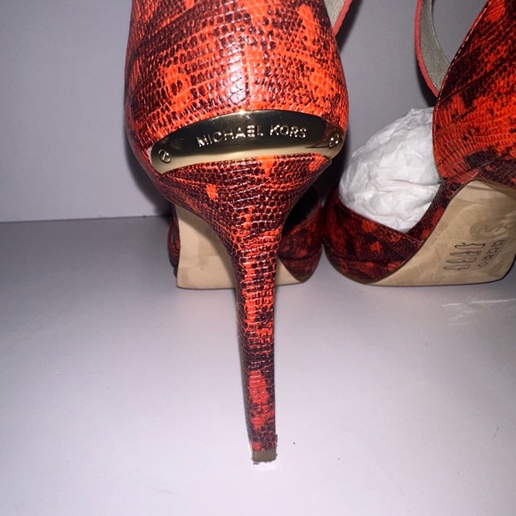 Michael Kors printed leather ankle strap *worn once* - Picture 6 of 8
